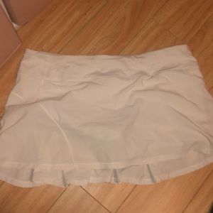 White lululemon tennis skirt